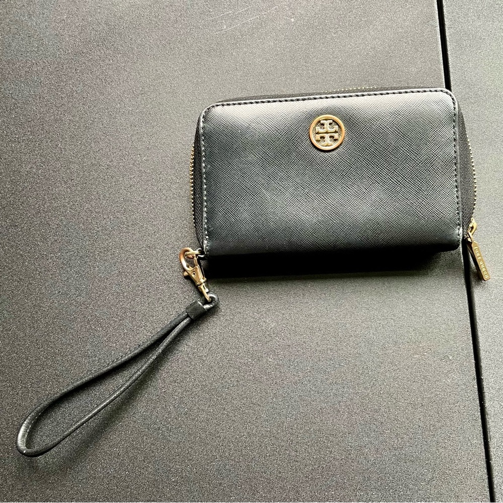 Tory Burch Robinson Continental Clutch